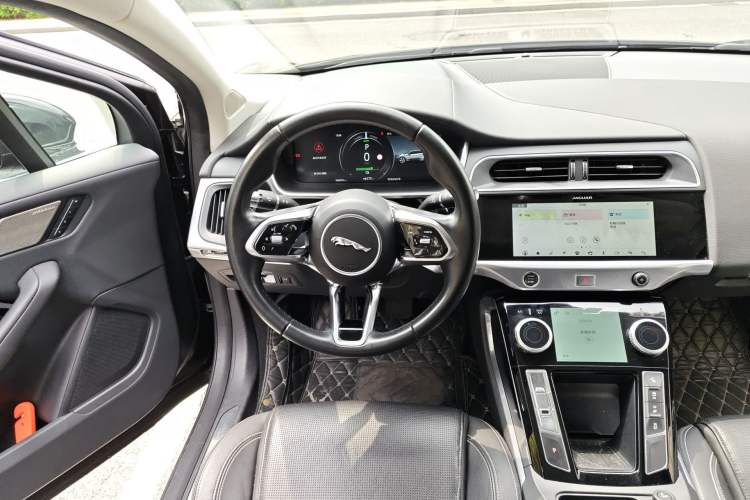 Used Jaguar I-PACE 2018 EV400 SE
