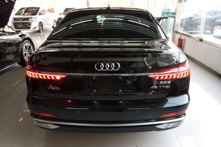 Used Audi A6L 2025 Revised 45 TFSI Prestige Dynamic Edition
