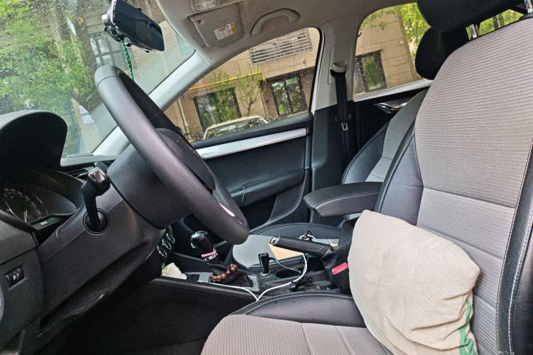 Used Skoda Octavia 2017 1.6L Automatic Chuanxing Edition Left Front Seat