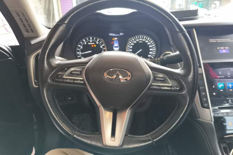 Used Infiniti Q50L 2018 2.0T Enjoyment Version China V Standard