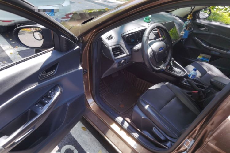 Used Ford Escort 2017 Happiness Edition 1.5L Automatic Fashion Version
