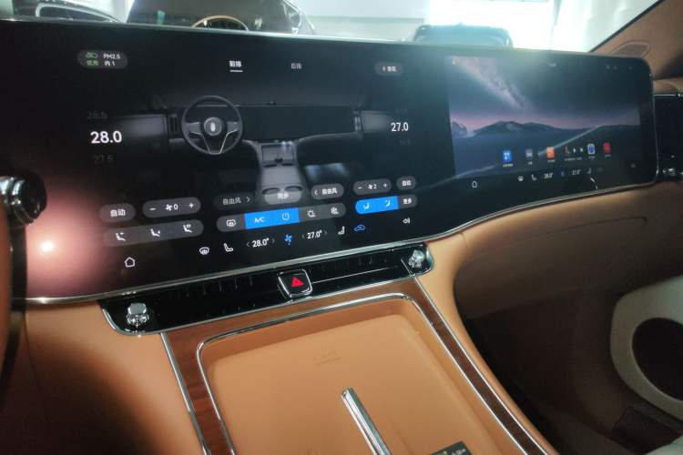 Used Hima S800 2025 Model, Range-Extended Starlight Executive Edition, 4 Seats