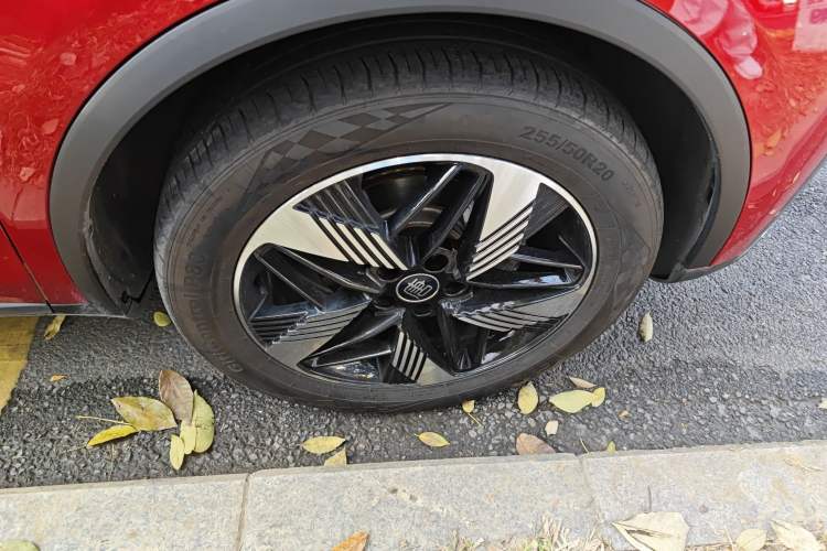 Used BYD Tang New Energy 2023 DM-i Champion Edition 112KM Prestige Model