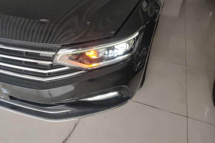 Used Volkswagen Magotan 2020 330TSI DSG Luxury Edition Left Front Headlight