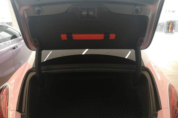 Used ORA Lightning Cat 2024 Dark Night Edition 555km Prestige Version Trunk