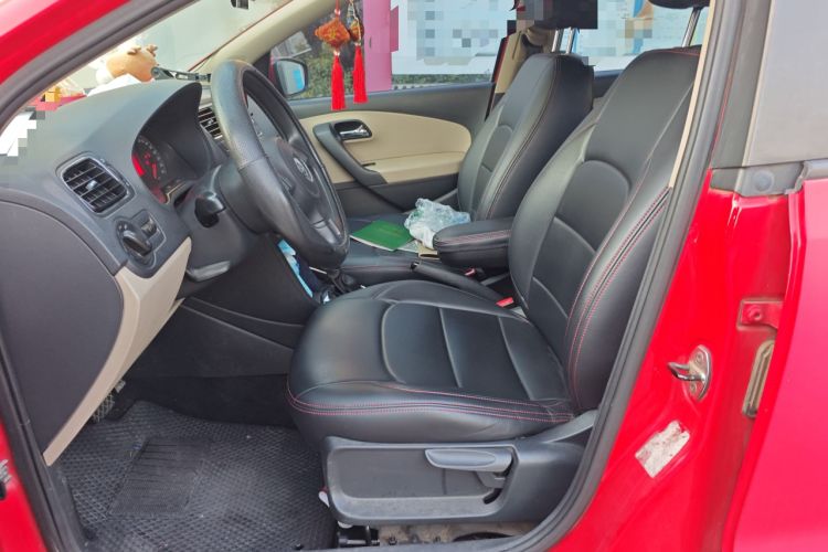 Used Volkswagen Polo 2013 1.6L Automatic Comfort Edition