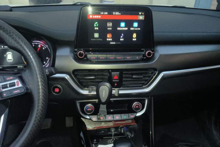 Used Kia Sportage R 2018 2.0L Automatic Smart Luxury Version China V Standard Audio And AC Panel