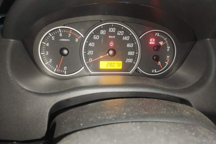 Used Suzuki Swift 2014 1.3L Manual Standard Edition Odometer Close Up