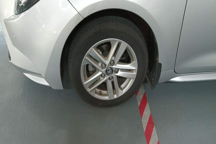 Used Toyota Levin 2019 185T CVT Luxury Edition China VI Standard
