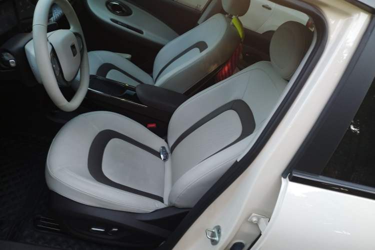 Used JAC Yiwei 3 2023 505km Pro