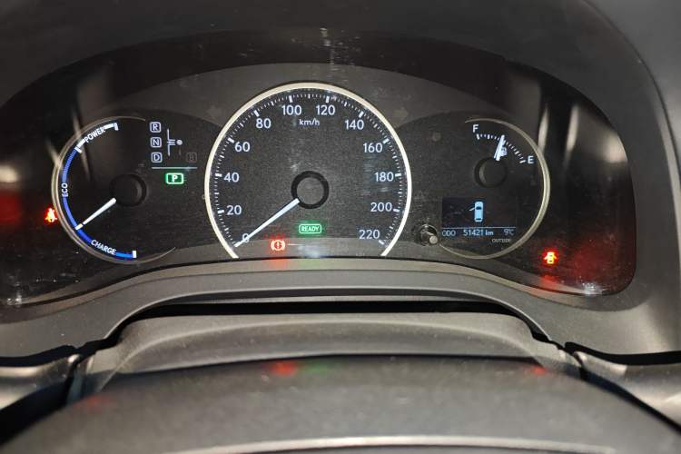 Used Lexus CT 2017 CT200h Elite Edition Monotone China VI Odometer Close Up