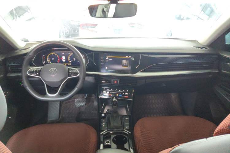 Used Volkswagen Passat 2024 380TSI Dragon Edition
