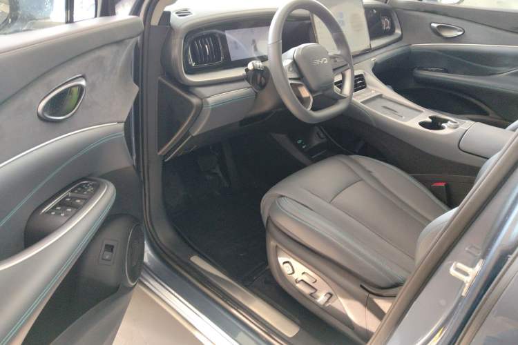 Used BYD Sealion 07 DM-i 2025 150 Flagship+ Edition Interior 3