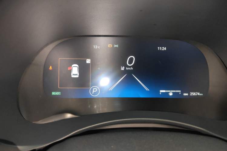 Used Toyota Highlander 2024 2.5L Smart e-Power Dual-Motor All-Wheel-Drive Elite Version – 7 Seats Instrument Cluster