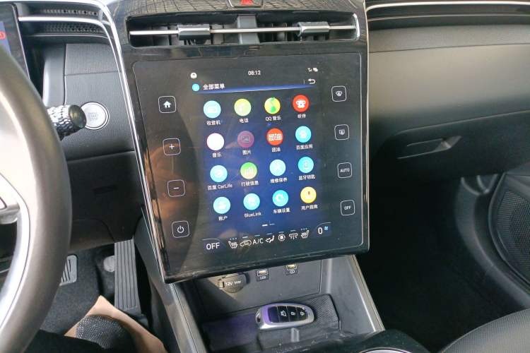 Used Hyundai Tucson 2023 Tucson L 1.5T Automatic Two-Wheel Drive LUX Prestige Edition Audio And AC Panel