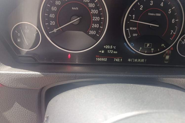 Used BMW 3 Series 2015 320i Sport Design Package