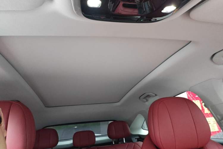 Used EXEED Stellar 2023 400T Two-Wheel Drive Comfort Flyfish Edition Headliner