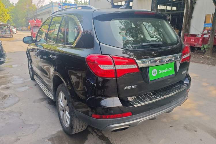 Used Haval H8 2017 2.0T Gasoline Two-Wheel Drive Smart Edition
