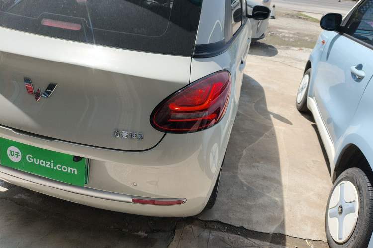 Used Wuling Bingo 2023 333 km Fast-Share Version Right Rear Taillight