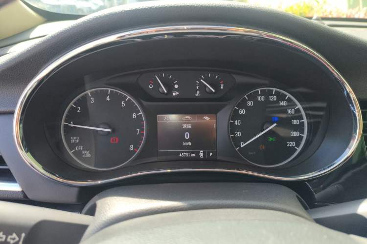 Used Buick Encore 2018 18T Automatic Two-Wheel Drive Urban Elite Model
