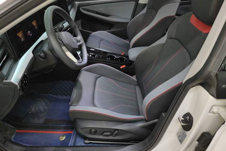 Used Volkswagen Lamando 2025 Lavida L 280TSI DSG Spicy Edition
