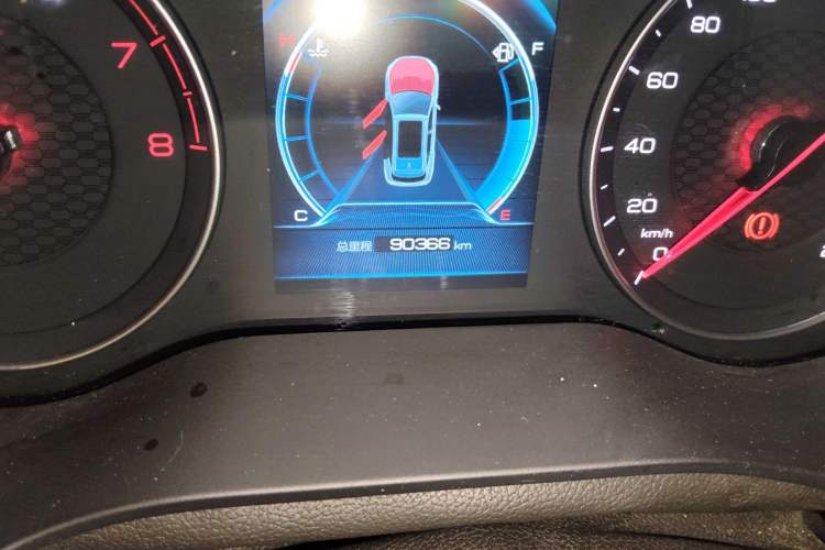 Used BYD Song 2020 Classic Edition 1.5T Manual Luxury Model Odometer Close Up