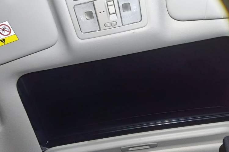 Used Nissan Lannia 2016 1.6L CVT Cool Edition