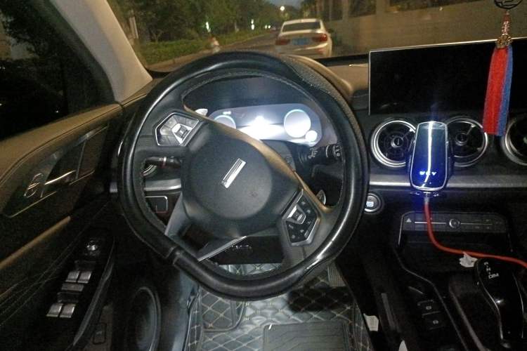 Used Wey VV5 2021 1.5T Two-Wheel Drive Smart Pioneer