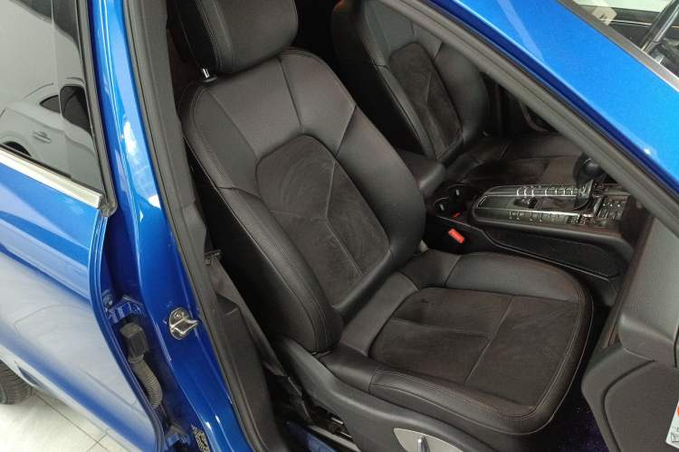 Used Porsche Macan 2016 Macan 2.0T Right Front Seat