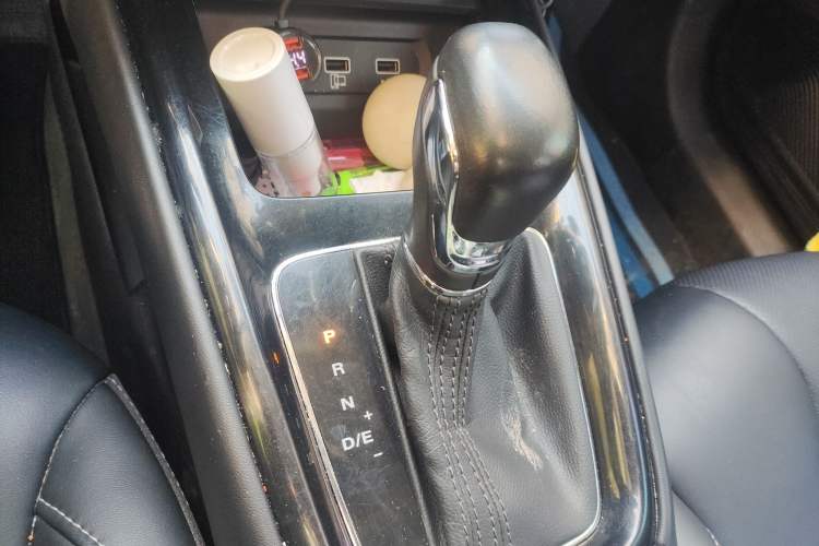 Used Roewe i5 2019 1.5L Automatic 4G Connected Langhao Edition