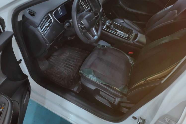 Used Roewe i6 MAX New Energy 2023 EV 420 Skyroof Special Edition Driver Seat