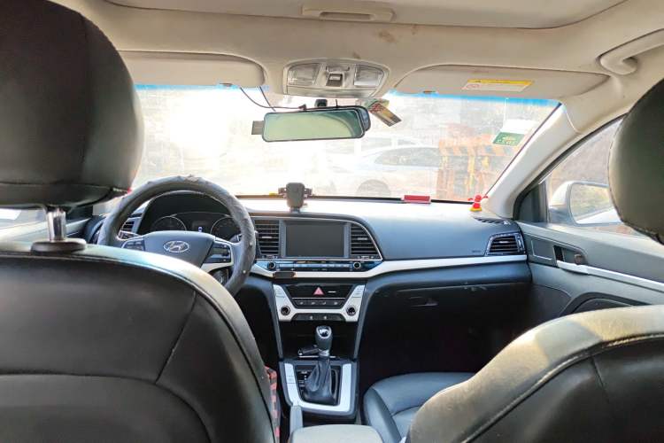 Used Hyundai Elantra (6th Generation / Lingdong) 2016 1.6L Automatic ZhiXuan – Elite Version
