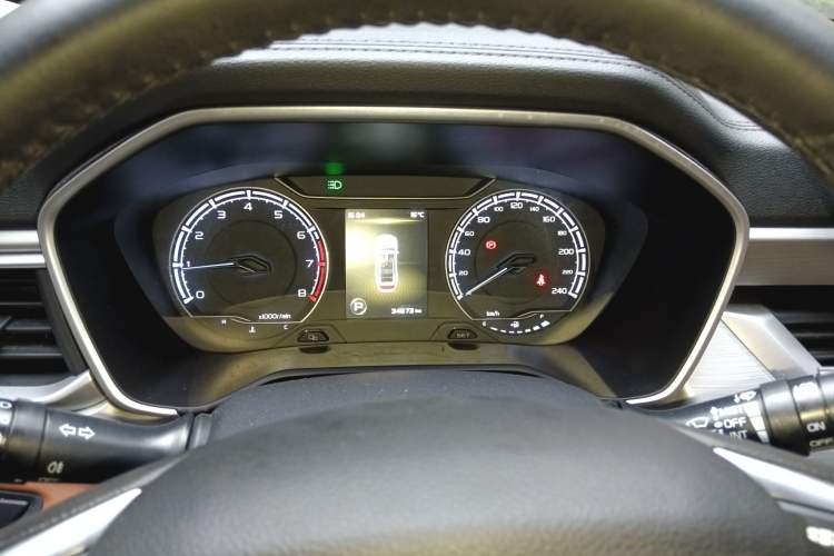 Used Geely Auto Vision X6 2020 1.4T CVT Luxury Edition