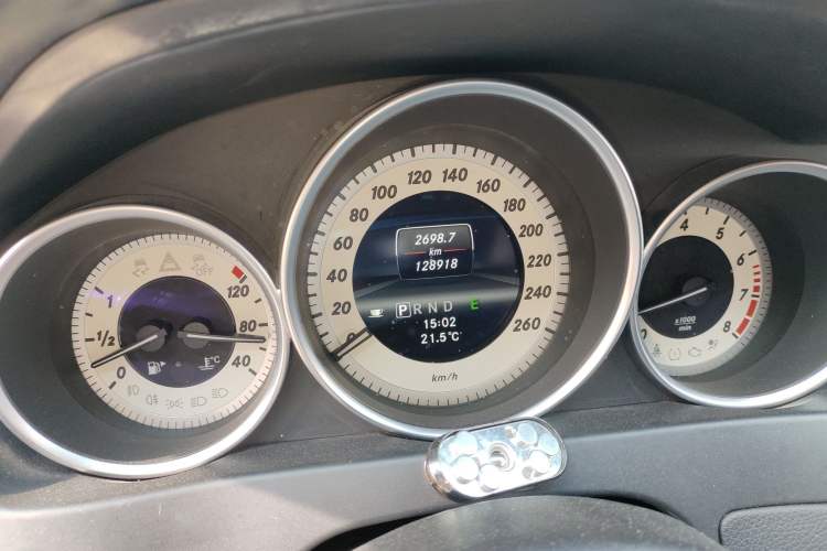 Used Mercedes-Benz C-Class 2013 C 260 Elegant Grand Edition
