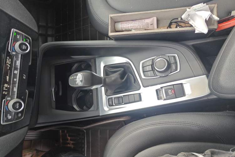 Used BMW X1 2016 sDrive18Li Fashion Model Gear Lever