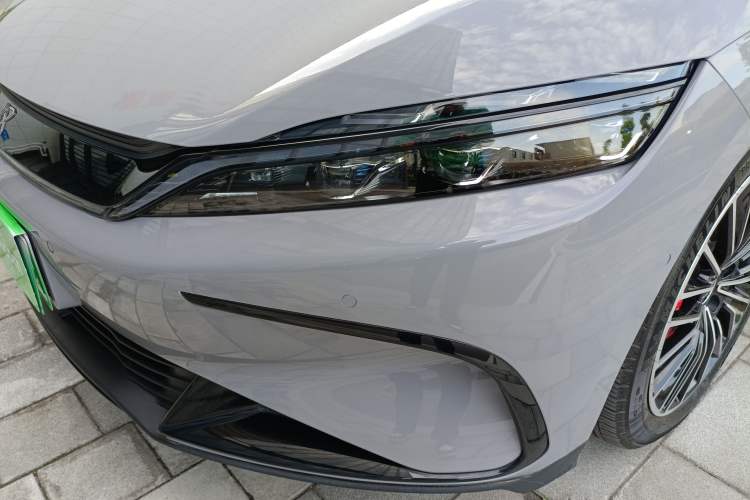 Used BYD Han 2025 EV with 701 km of Laser Radar-Enabled Intelligent Driving