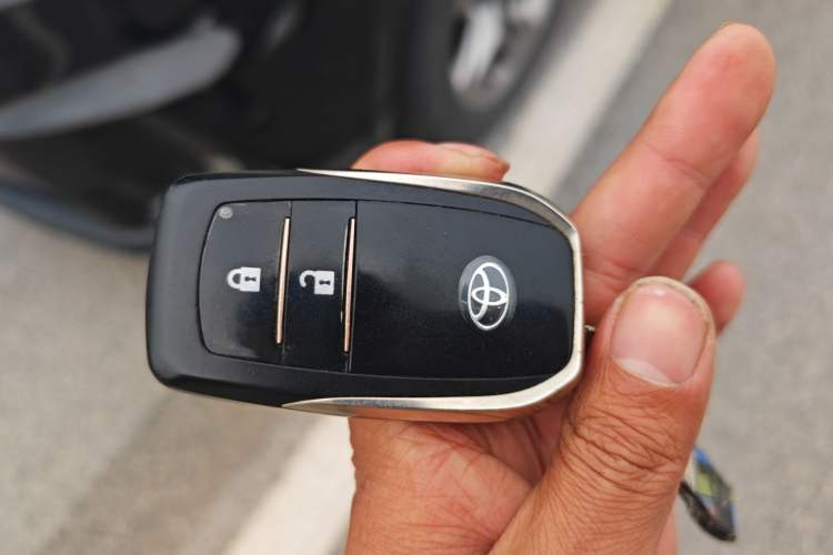 Used Toyota Highlander 2015 2.0T Four-Wheel Drive Luxury Edition 7-Seater
