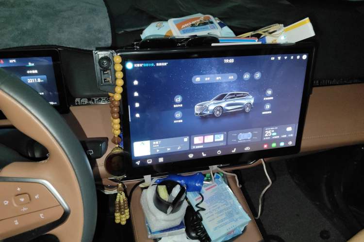 Used CHANGAN UNI-Z New Energy 2024 Blue Whale Smart Electric iDD 125km Excellence Model