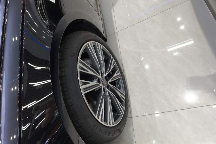 Used Audi A6L 2025 45 TFSI Prestige Dynamic Edition + Ventilated Comfort Package