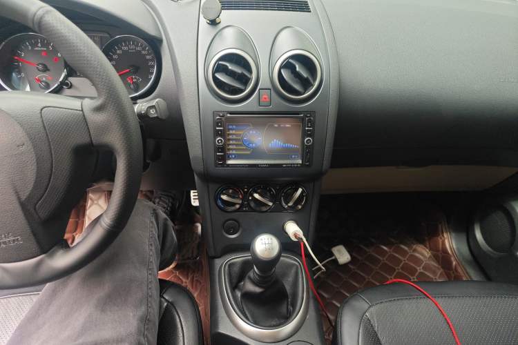 Used Nissan Qashqai 2011 2.0 XL Fire 6MT 2WD
