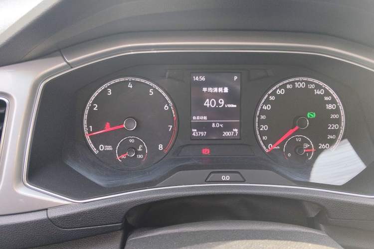 Used Volkswagen T-ROC 2021 280TSI DSG Two-Wheel Drive Elite Connect Edition