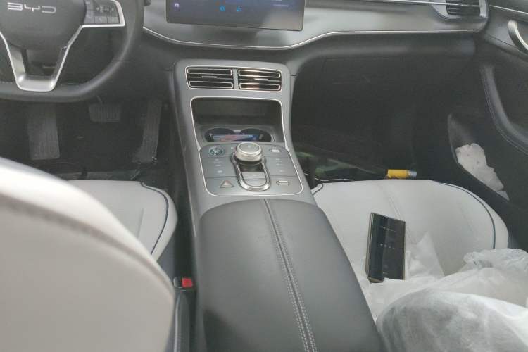 Used BYD Destroyer 05 2023 Champion Edition DM-i 120KM Prestige Model
