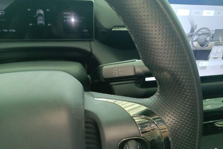 Used AION V 2024 Aion Tyrannosaurus 650 Smart Luxury Edition