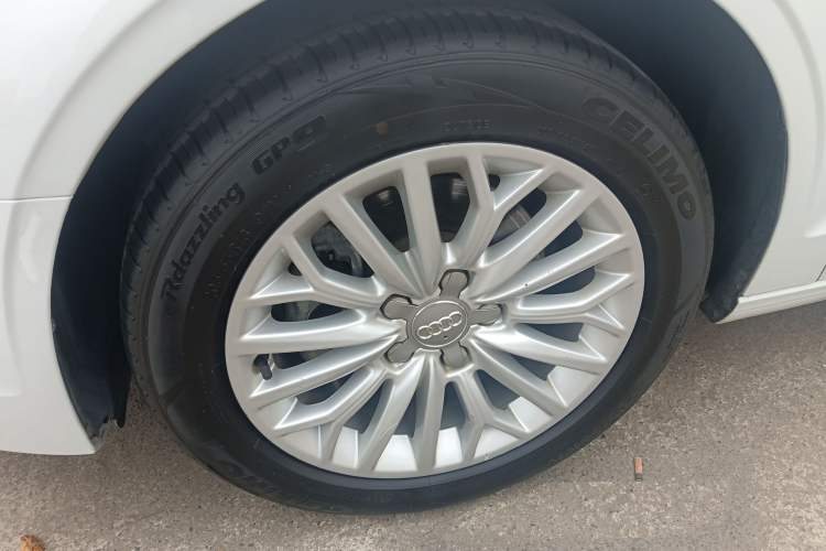 Used Audi A3 2015 Limousine 35 TFSI Millionth Anniversary Intelligent Leading Model
