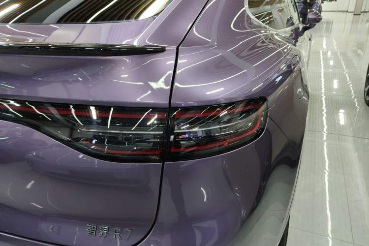 Used Hima Luxeed R7 2025 Extended-Range 331km Ultra