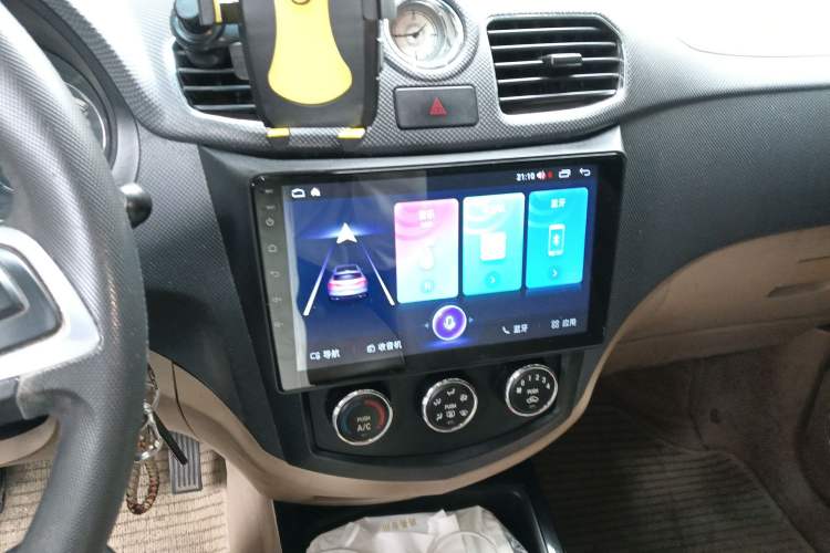 Used Wuling Hongguang 2013 1.5L S Luxury Model
