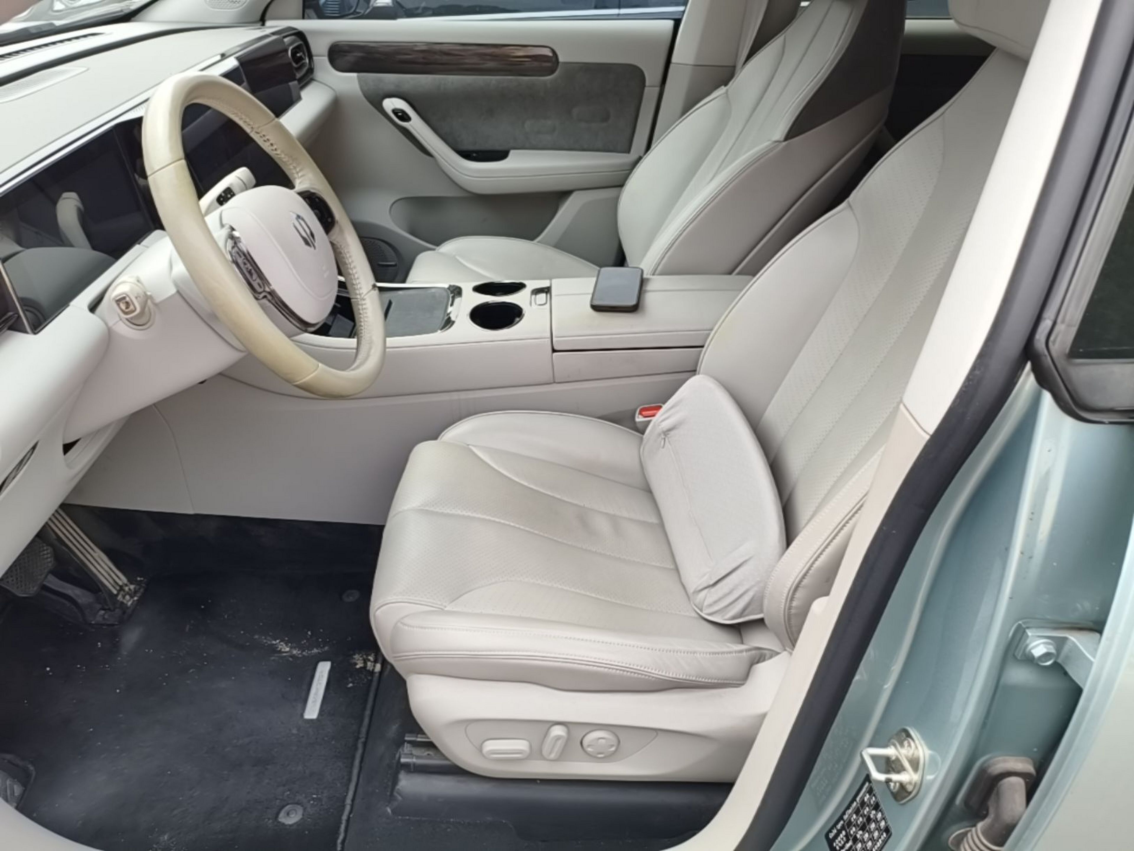 Avant de la voiture
