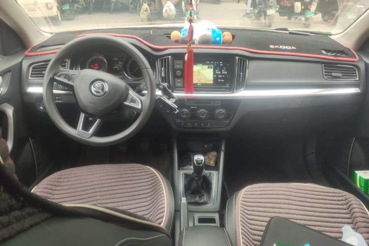 Used Skoda Kamiq 2018 1.5L Manual Comfort Edition China V Standard Center Console
