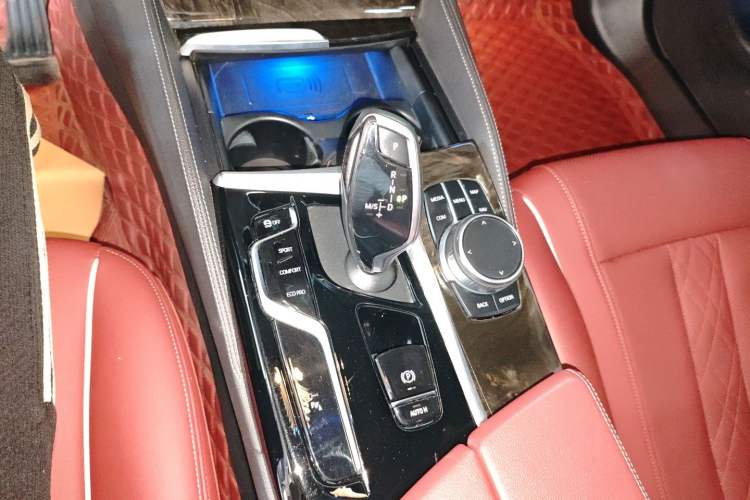 Used BMW 5 Series 2021 525Li M Sport Package
