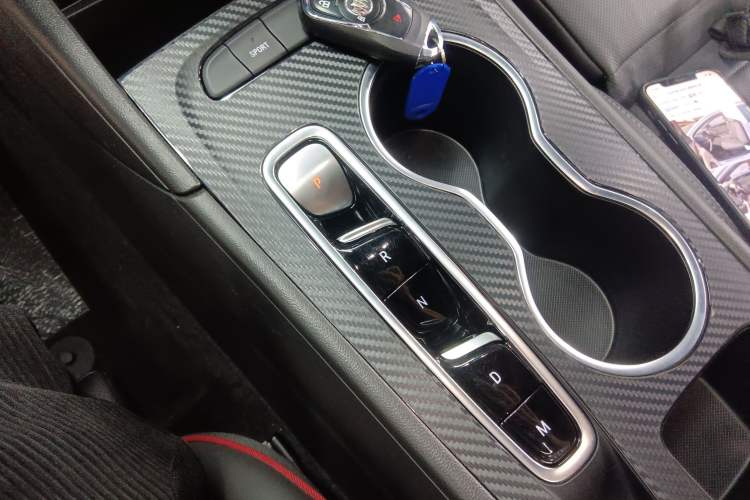 Used Buick Regal 2020 GS 28T Elite Model Gear Lever